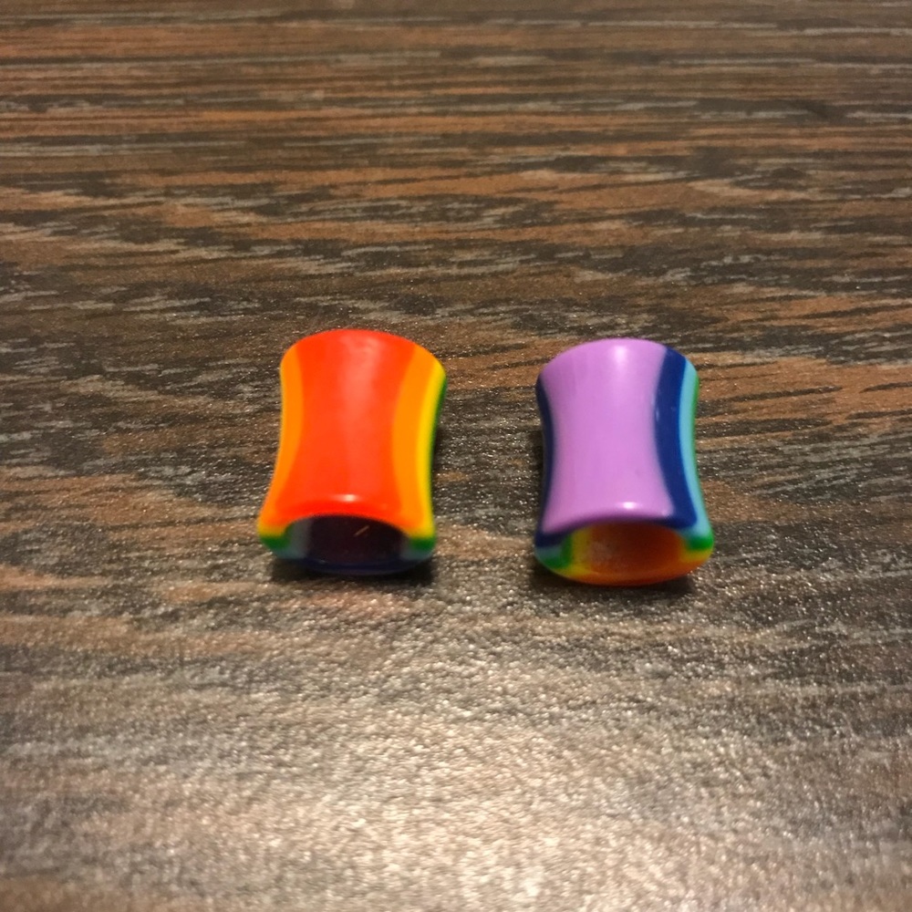 Double zero rainbow plugs - Picture 2 of 3